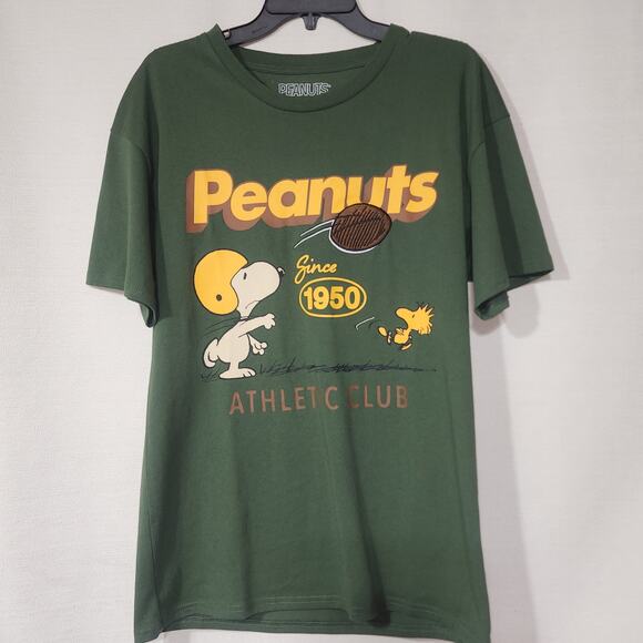 Snoopy and Woodstock athletic club men's medium green shirt - Picture 2 of 6